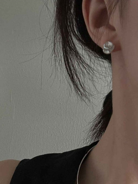 Sapphire Studs