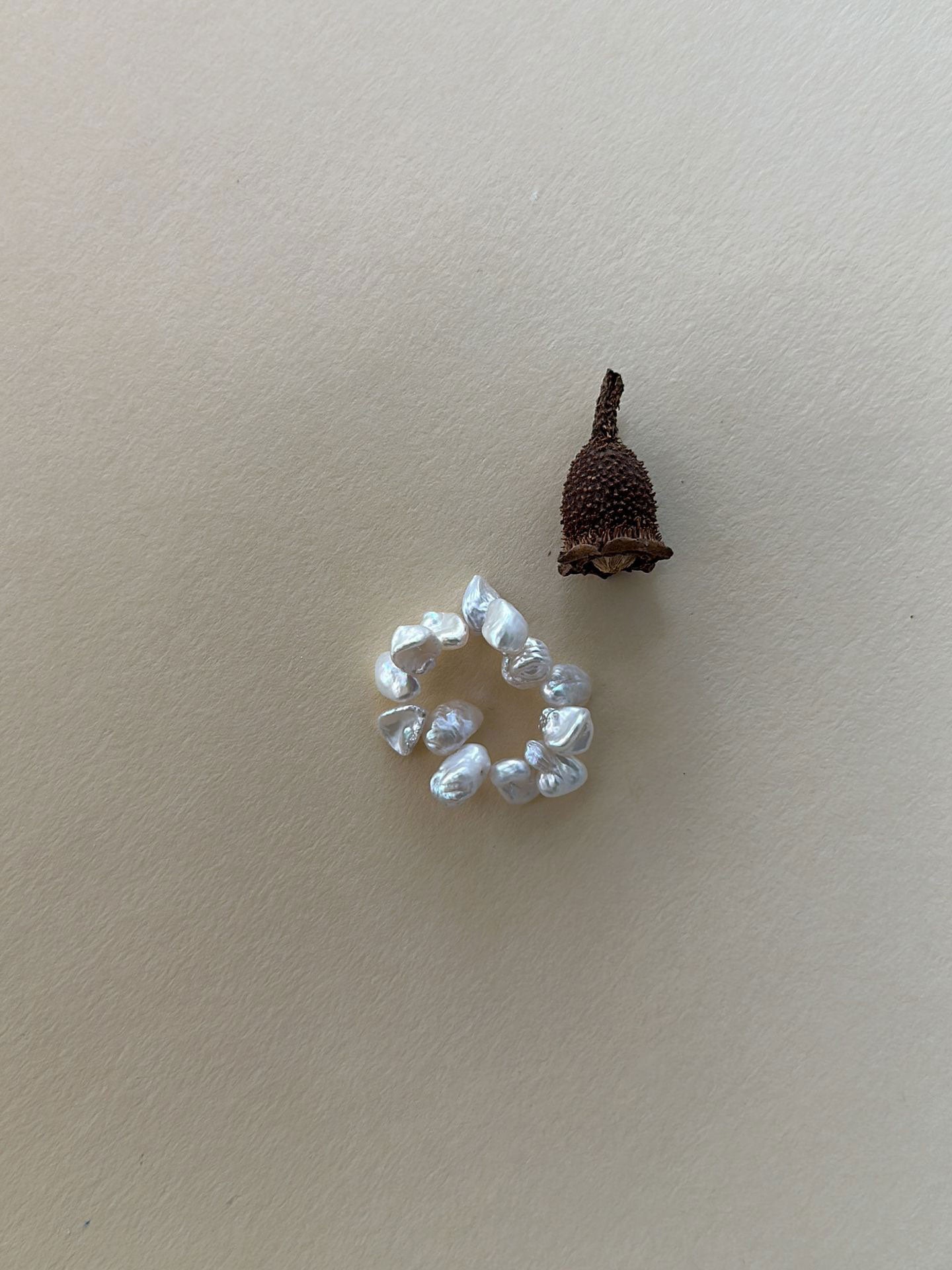 Baroque Pearl Cluster Stretch Ring