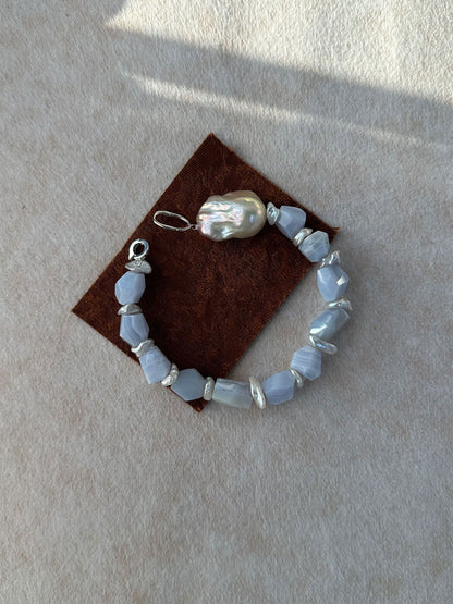 Baroque Pearl Featured Blue Lace Agate Bracelet