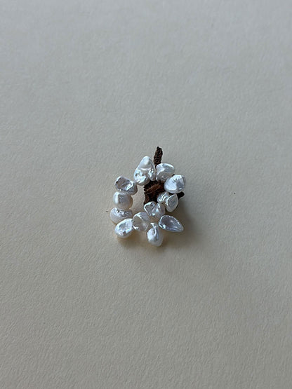 Baroque Pearl Cluster Stretch Ring