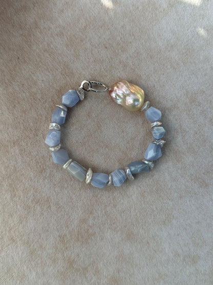 Baroque Pearl Featured Blue Lace Agate Bracelet
