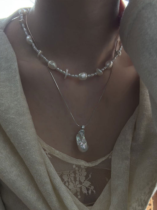Rheia Necklace
