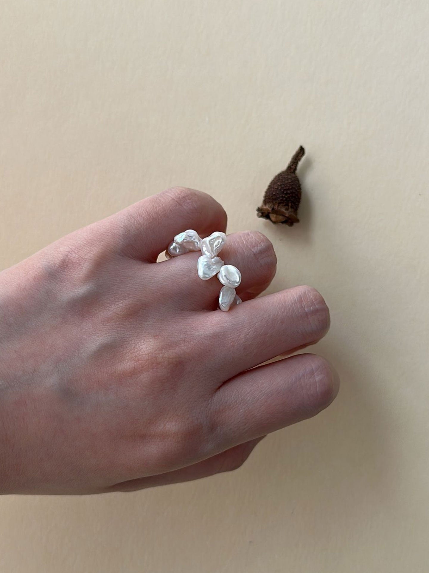 Baroque Pearl Cluster Stretch Ring