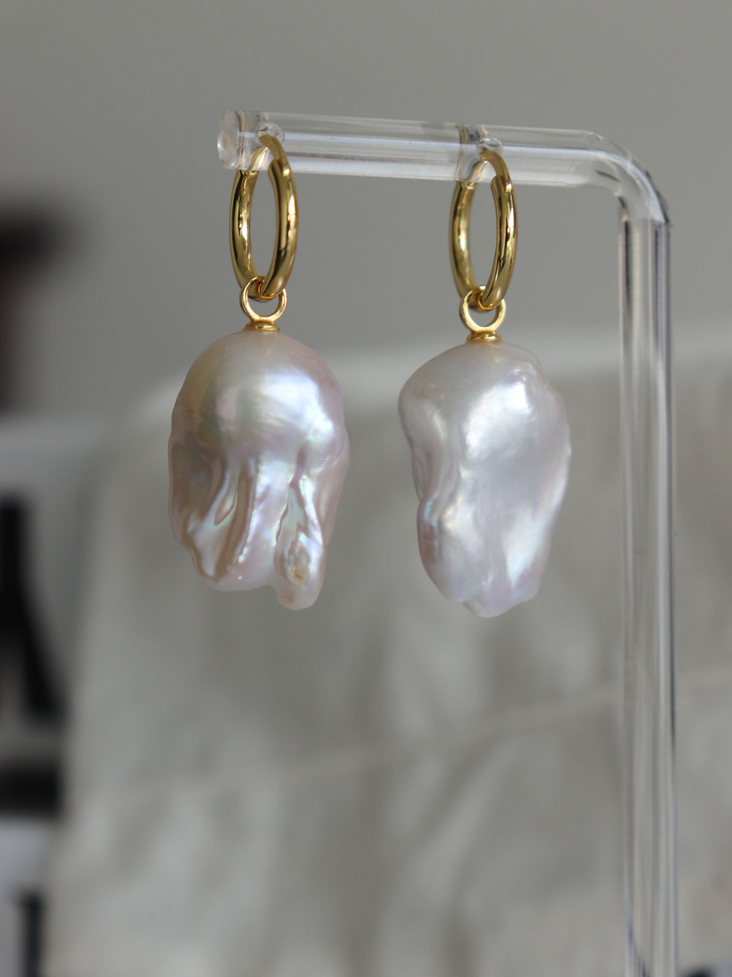 18K Gold-Plated Hoop Earrings with Detachable Baroque Pearl