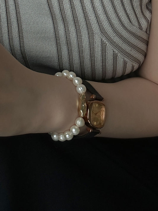 Light Coral Ribbed Pearl Stretch Bracelet