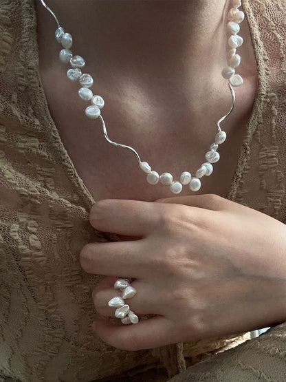 Baroque Pearl Wave Chain Necklace