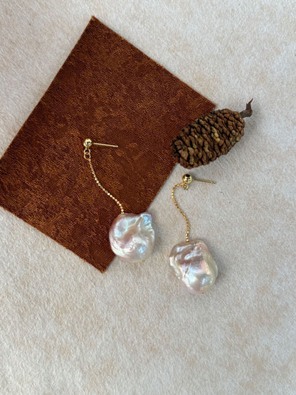 Blush Baroque Pearl Gold-Plated Threader Earrings