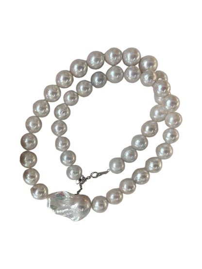Wanda Necklace