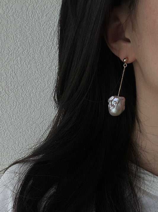 Blush Baroque Pearl Gold-Plated Threader Earrings