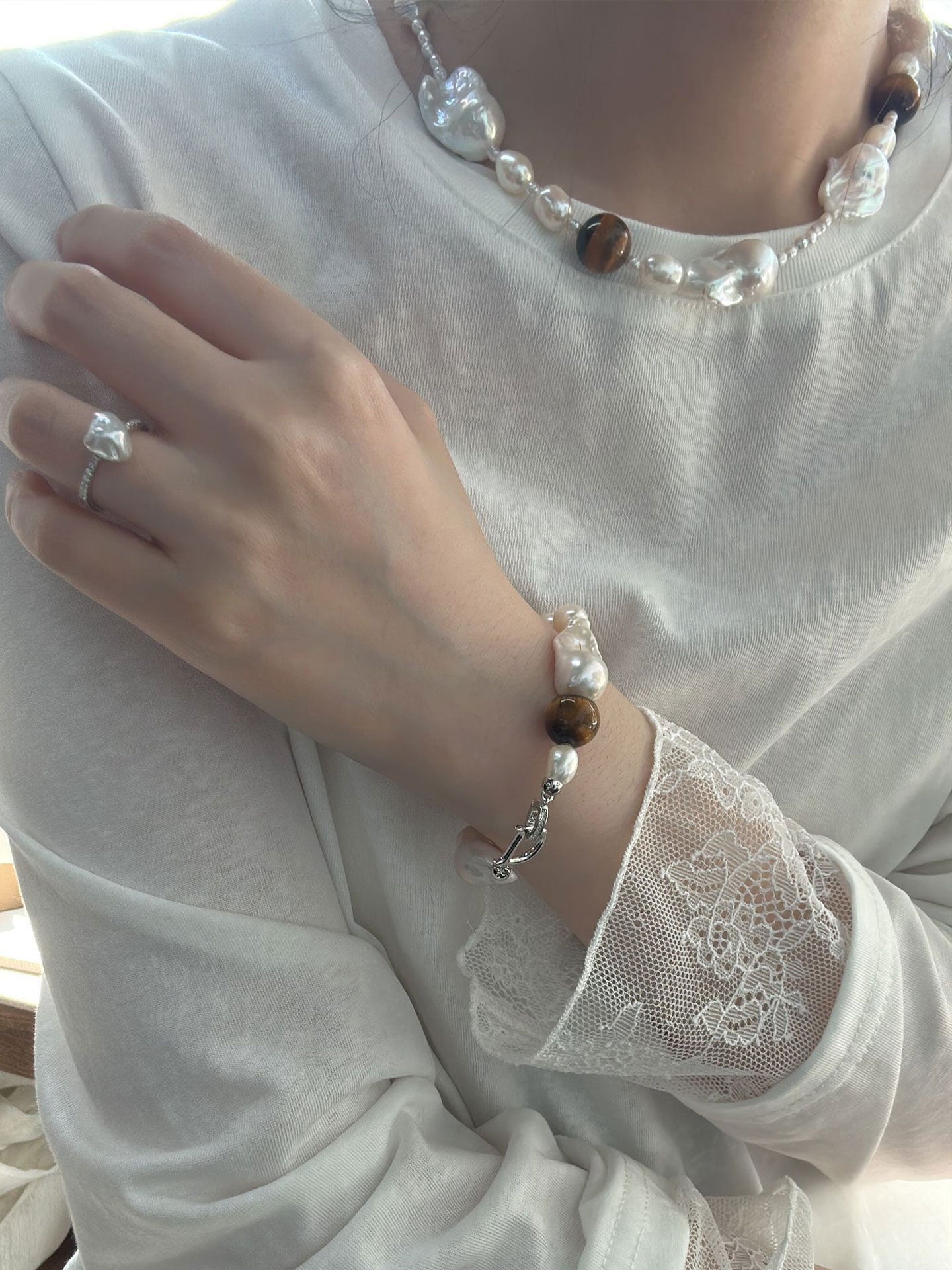 Tiger's Eye & Baroque Pearl Bracelet